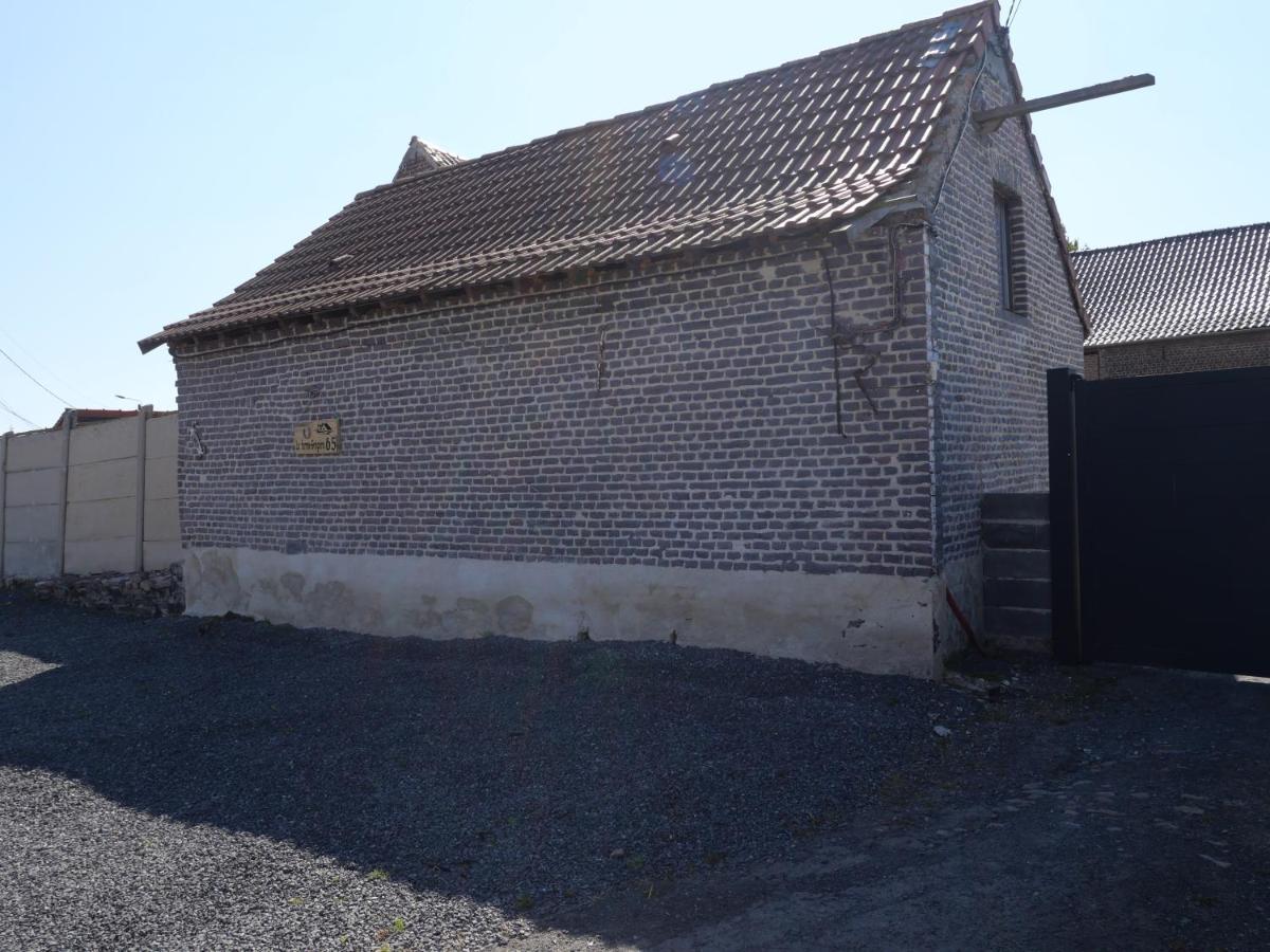 La Cabane Du Chasseur Flines-Les-Mortagne Exterior foto
